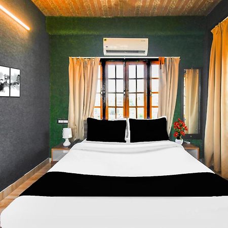 Super Hotel O Champasari Siliguri Formerly Four Fox Suits Panchanai Exterior photo
